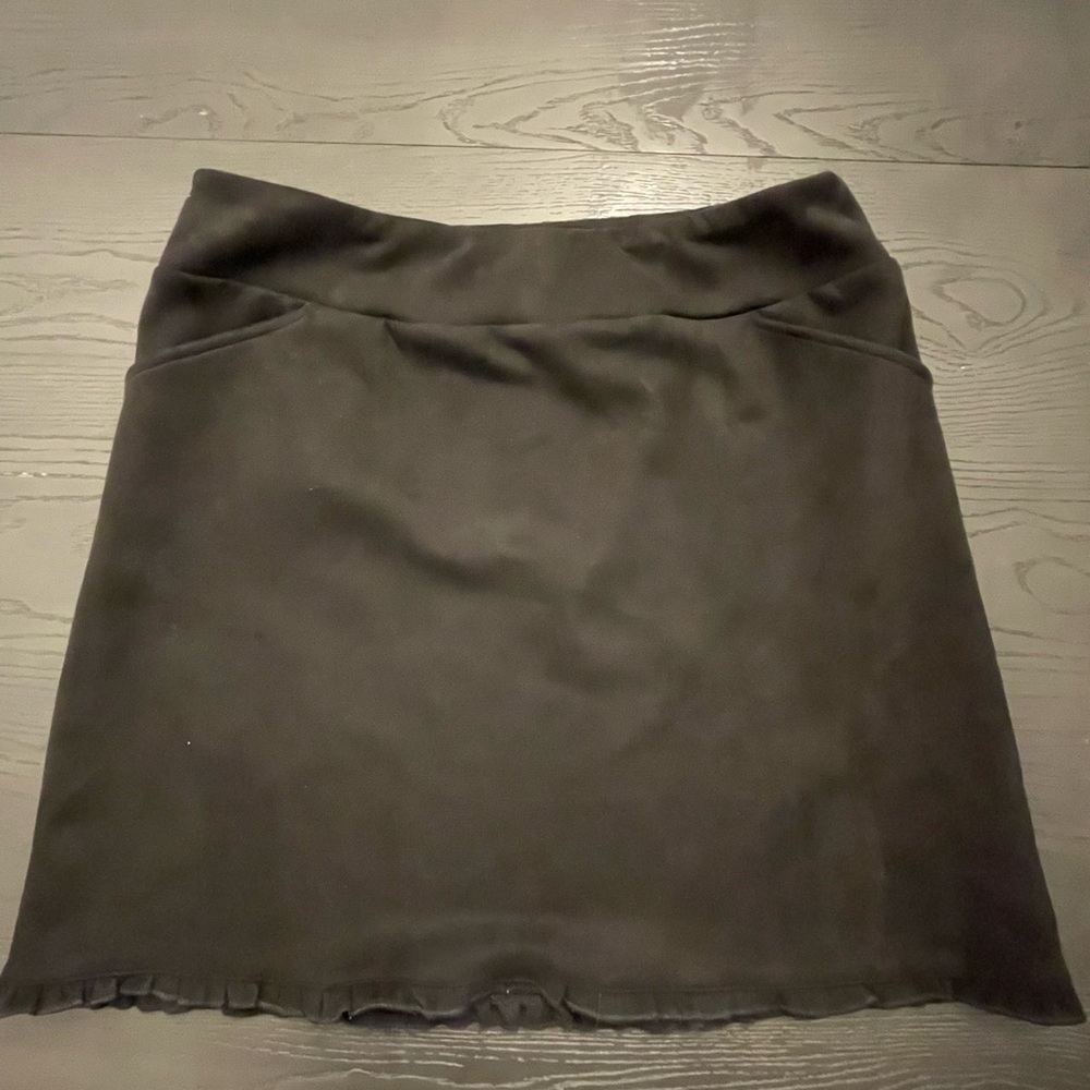 Axyeh Stretch Black Skirt with Pockets Size Large